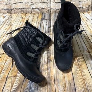 The North Face Shellista Boots Sz9